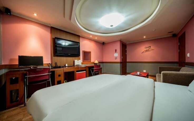 Imagen de la habitación del Hotel Gunpo Ritz. Foto 17