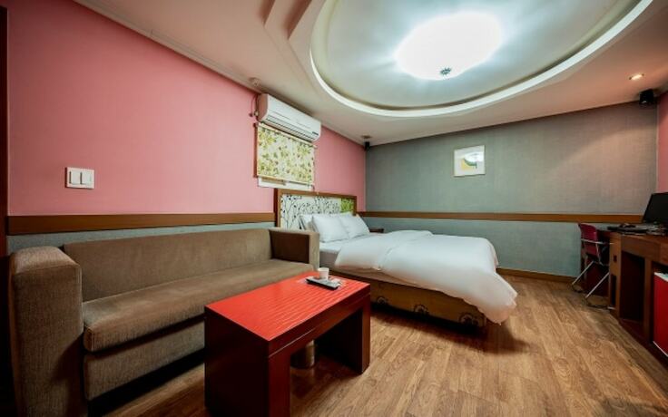 Imagen general del Hotel Gunpo Ritz. Foto 2