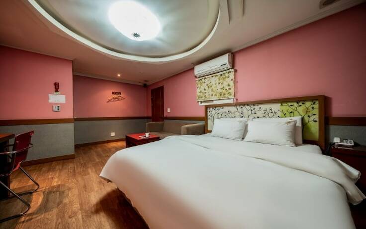 Imagen de la habitación del Hotel Gunpo Ritz. Foto 19