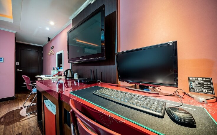 Imagen general del Hotel Gunpo Ritz. Foto 12