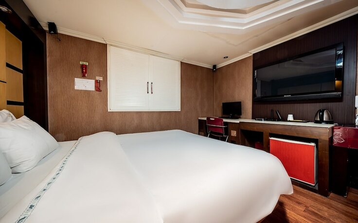 Imagen general del Hotel Gunpo Ritz. Foto 13