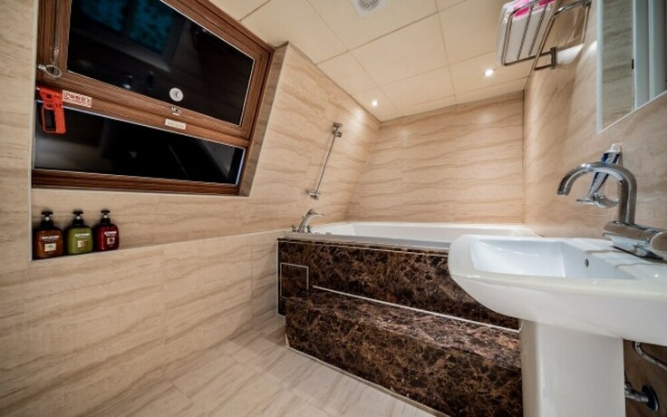 Imagen general del Hotel Gunpo Ritz. Foto 15