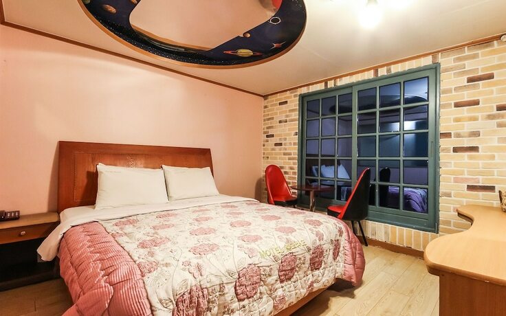 Imagen de la habitación del Hotel Gunsan El Dorado. Foto 2