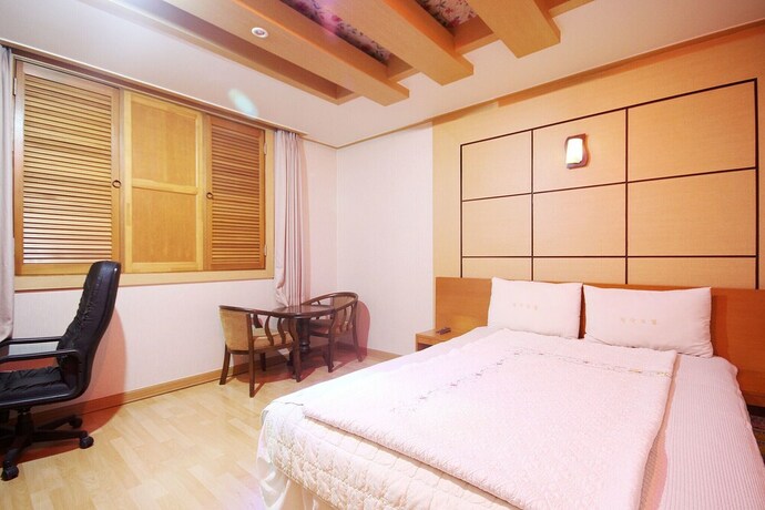 Imagen general del Hotel Gunsan Thema. Foto 1