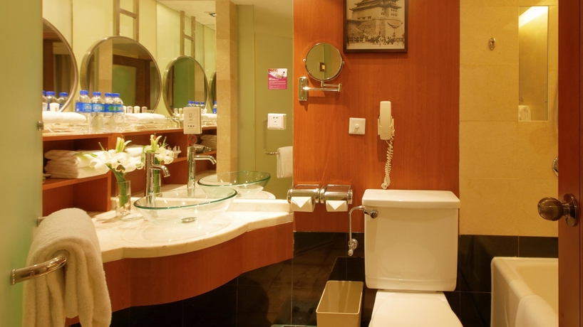 Imagen de la habitación del Hotel Guo Ji Yi Yuan. Foto 5