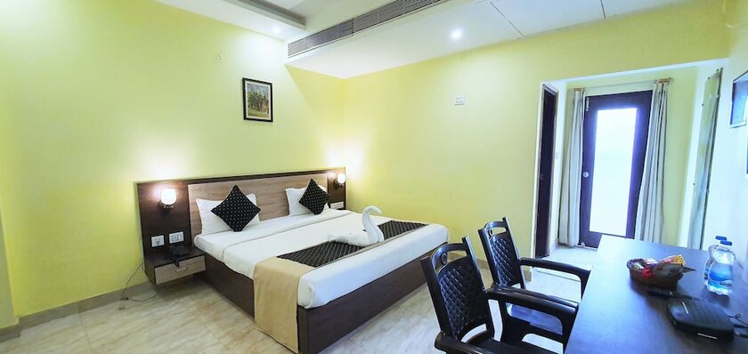 Imagen de la habitación del Hotel Gupta Inn. Foto 17