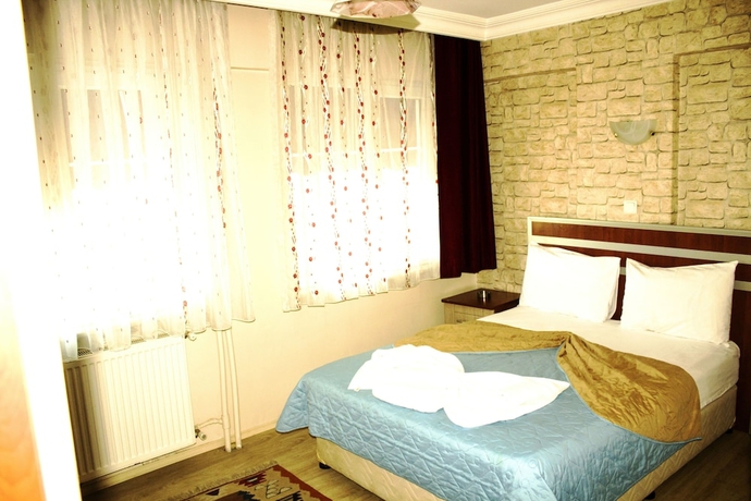 Imagen de la habitación del Hotel Gur. Foto 2