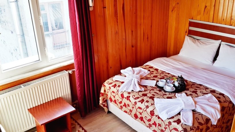 Imagen de la habitación del Hotel Gur. Foto 4