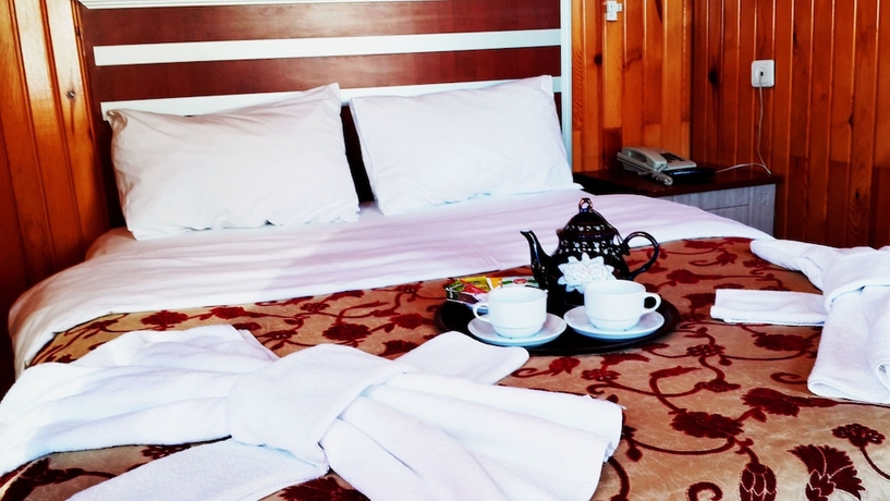 Imagen de la habitación del Hotel Gur. Foto 5