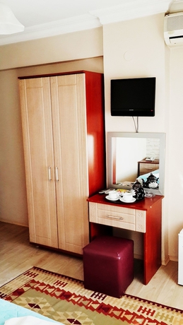 Imagen de la habitación del Hotel Gur. Foto 14