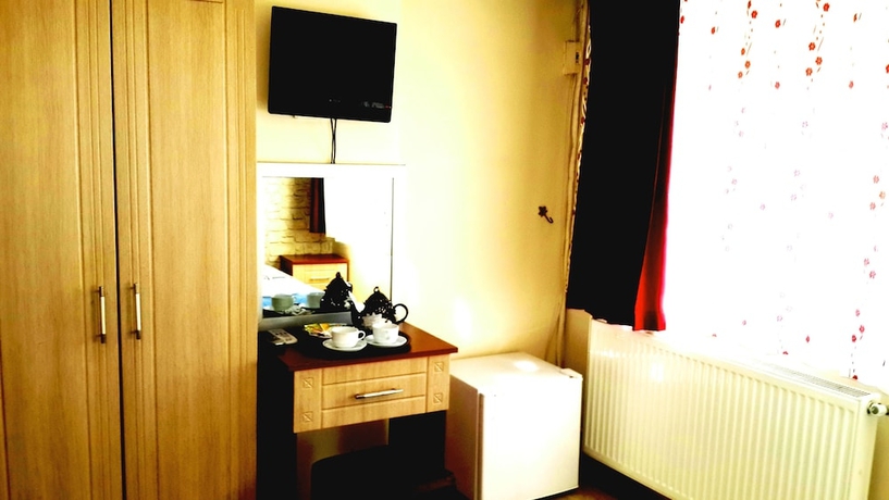 Imagen de la habitación del Hotel Gur. Foto 15