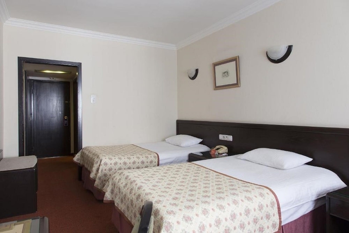 Imagen de la habitación del Hotel Gur Kent. Foto 10