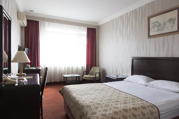 Imagen de la habitación del Hotel Gur Kent. Foto 12
