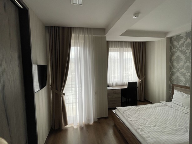 Imagen de la habitación del Hotel Gureli. Foto 12