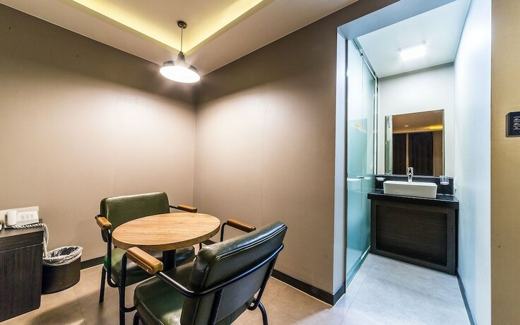 Imagen general del Hotel Guri Africa. Foto 12