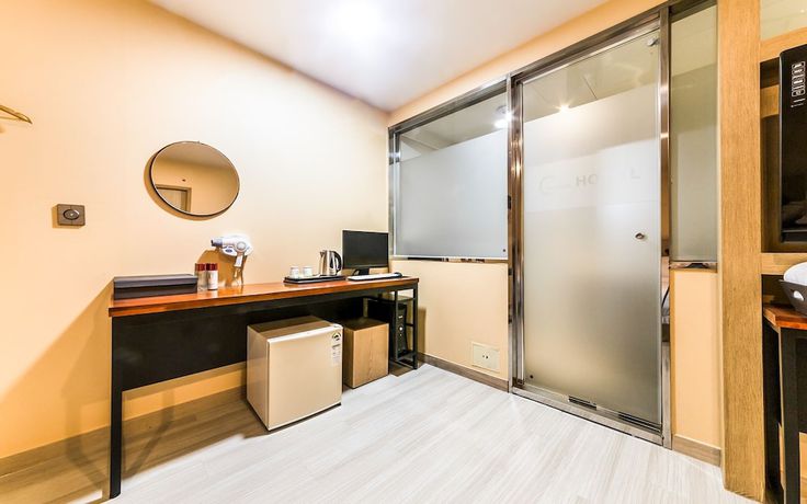 Imagen de la habitación del Hotel Guri C. Foto 4