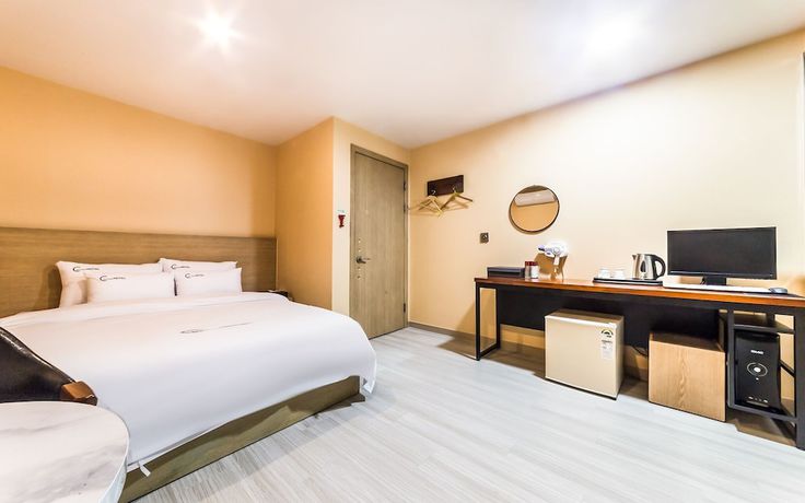 Imagen de la habitación del Hotel Guri C. Foto 6