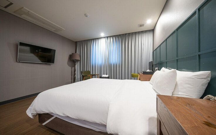 Imagen general del Hotel Guri Elin. Foto 11