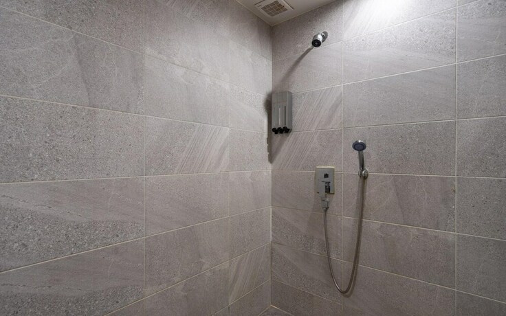 Imagen general del Hotel Guri Elin. Foto 19