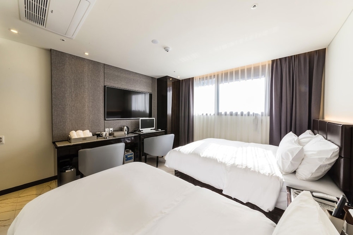 Imagen de la habitación del Hotel Guri Galmae Indi Present. Foto 8