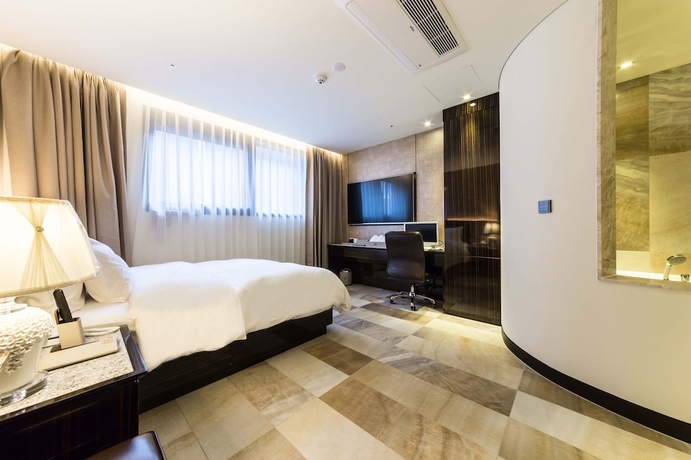 Imagen de la habitación del Hotel Guri Galmae Indi Present. Foto 11