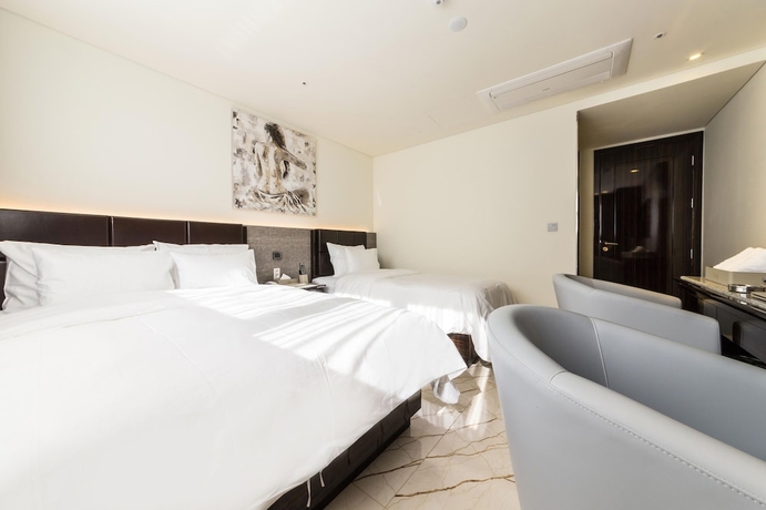 Imagen de la habitación del Hotel Guri Galmae Indi Present. Foto 14