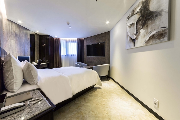 Imagen de la habitación del Hotel Guri Galmae Indi Present. Foto 17