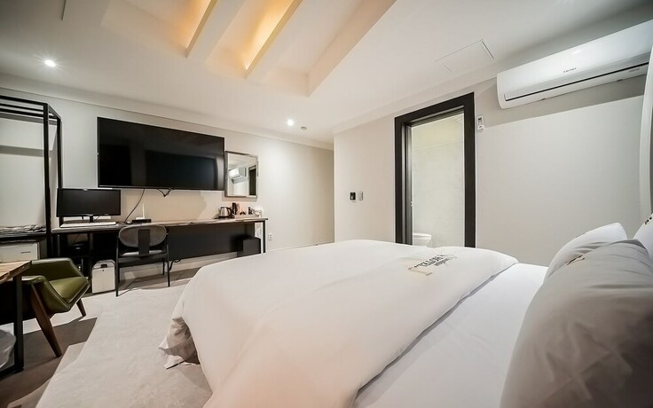 Imagen general del Hotel Guri J. Foto 3