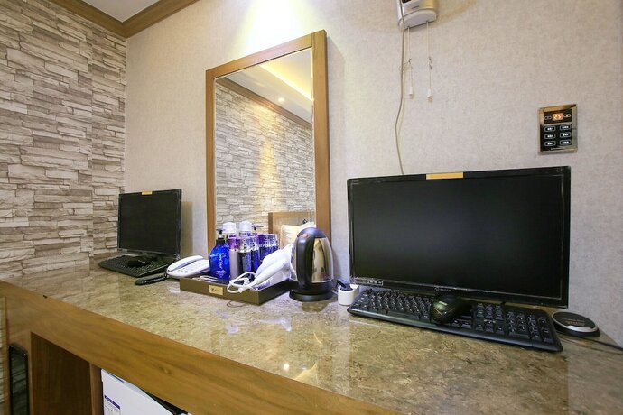 Imagen general del Hotel Guri K. Foto 9