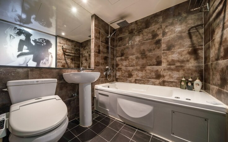 Imagen general del Hotel Guri Lush. Foto 7