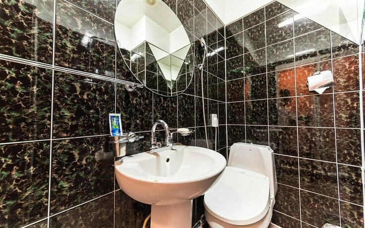 Imagen de la habitación del Hotel Guri M. Foto 18