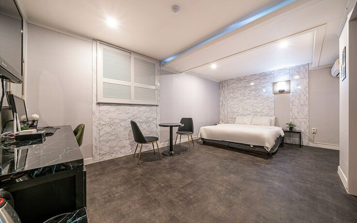 Imagen de la habitación del Hotel Guri Newcastle. Foto 19