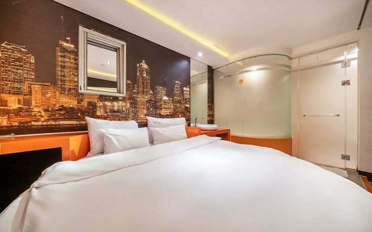 Imagen de la habitación del Hotel Guri Pop. Foto 15