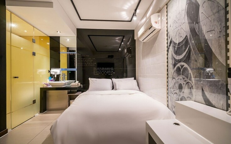 Imagen de la habitación del Hotel Guri Pop. Foto 16