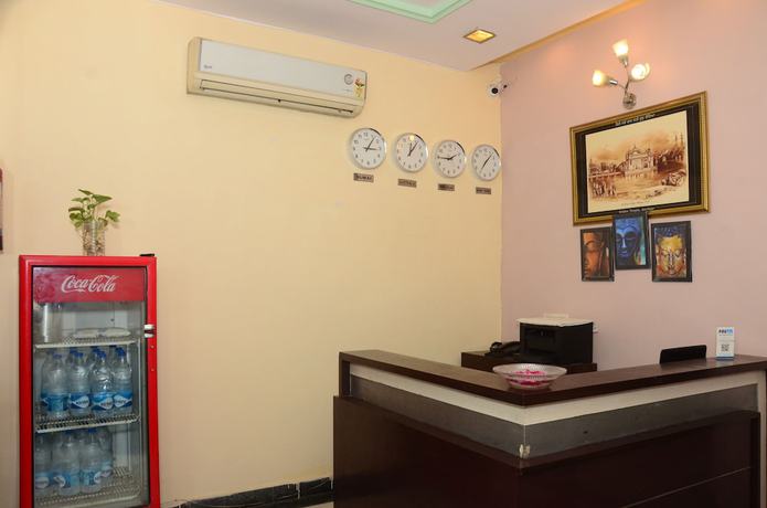 Imagen de los interiores del Hotel Gurjeet hotel by naavagat. Foto 18