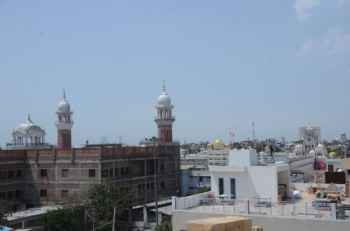 Imagen de los exteriores del Hotel Gurjeet hotel by naavagat. Foto 16