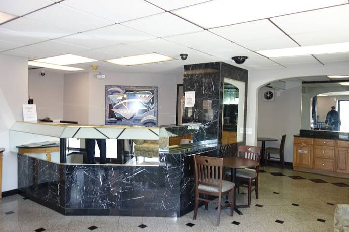 Imagen de los interiores del Hotel Gurnee Motel. Foto 16