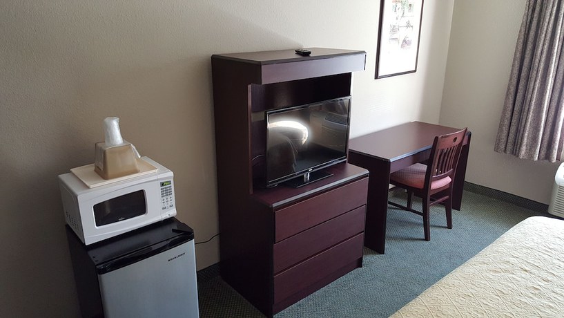 Imagen de la habitación del Hotel Gurnee Motel. Foto 6