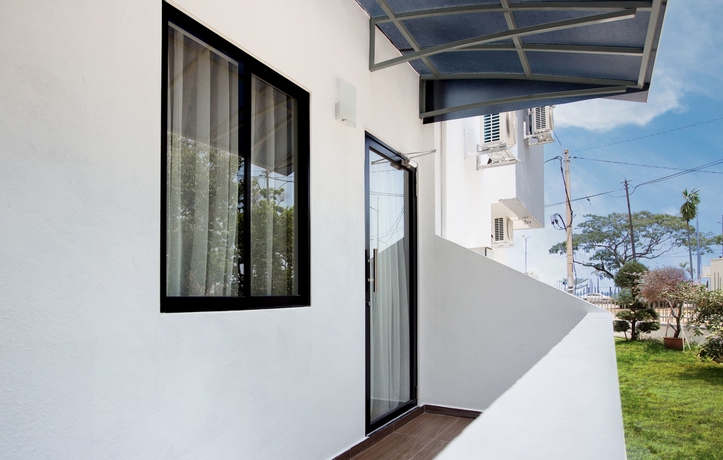 Imagen de los exteriores del Hotel Gurney Lodge. Foto 16