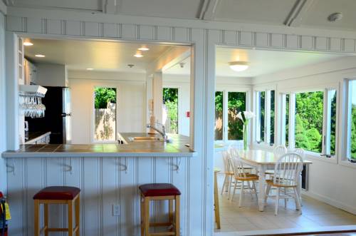 Imagen del bar/restaurante del Hotel Gurney's Montauk Resort & Seawater Spa. Foto 2