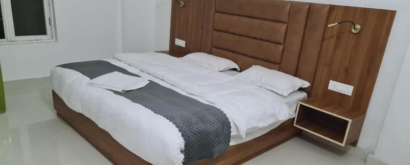 Imagen de la habitación del Hotel Gurudeva. Foto 9