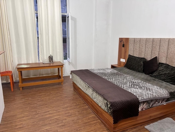 Imagen de la habitación del Hotel Gurudeva. Foto 13