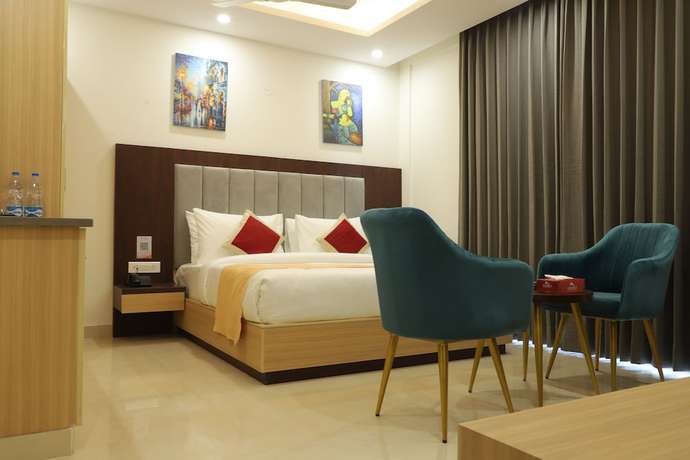 Imagen de la habitación del Hotel Gurugram. Foto 7