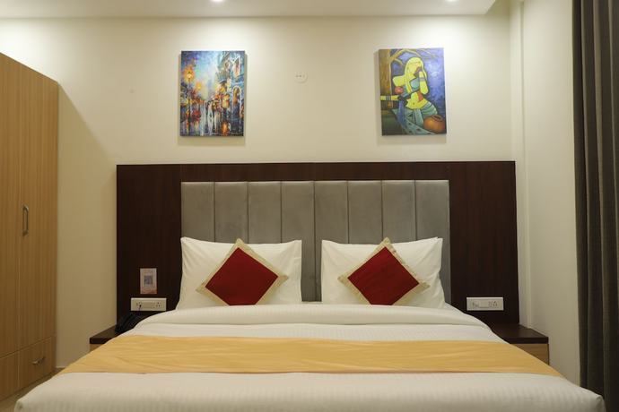 Imagen de la habitación del Hotel Gurugram. Foto 16