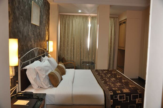 Imagen general del Hotel Gurukripa, Varkund. Foto 4