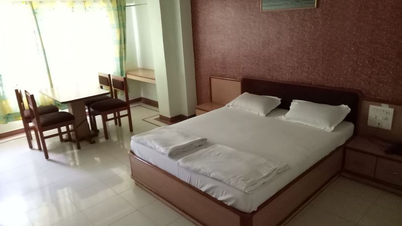 Imagen de la habitación del Hotel Guruprerna Beacon Resort, Dwarka. Foto 9