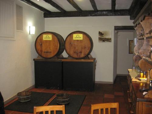 Imagen del bar/restaurante del Hotel Gurutze Berri. Foto 3