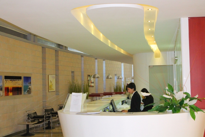 Imagen de los interiores del Hotel Gusmay Resort &ndash; Gusmay and Suite Le Dune. Foto 7