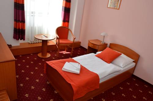 Imagen de la habitación del Hotel Gustav Mahler. Foto 4