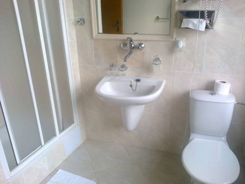 Imagen de la habitación del Hotel Gustav Mahler. Foto 15